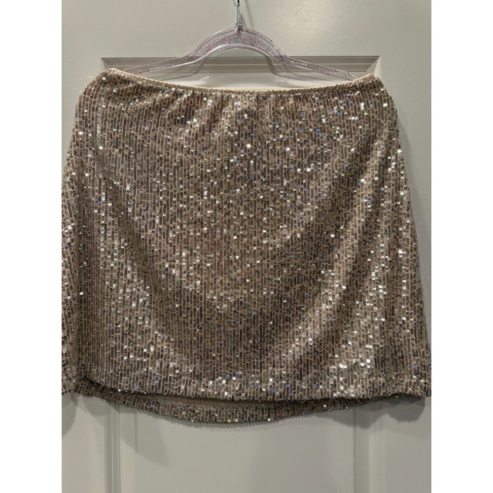Old Navy L Champagne Gold Sequin Mini Skirt Sparkly Holiday Party NYE